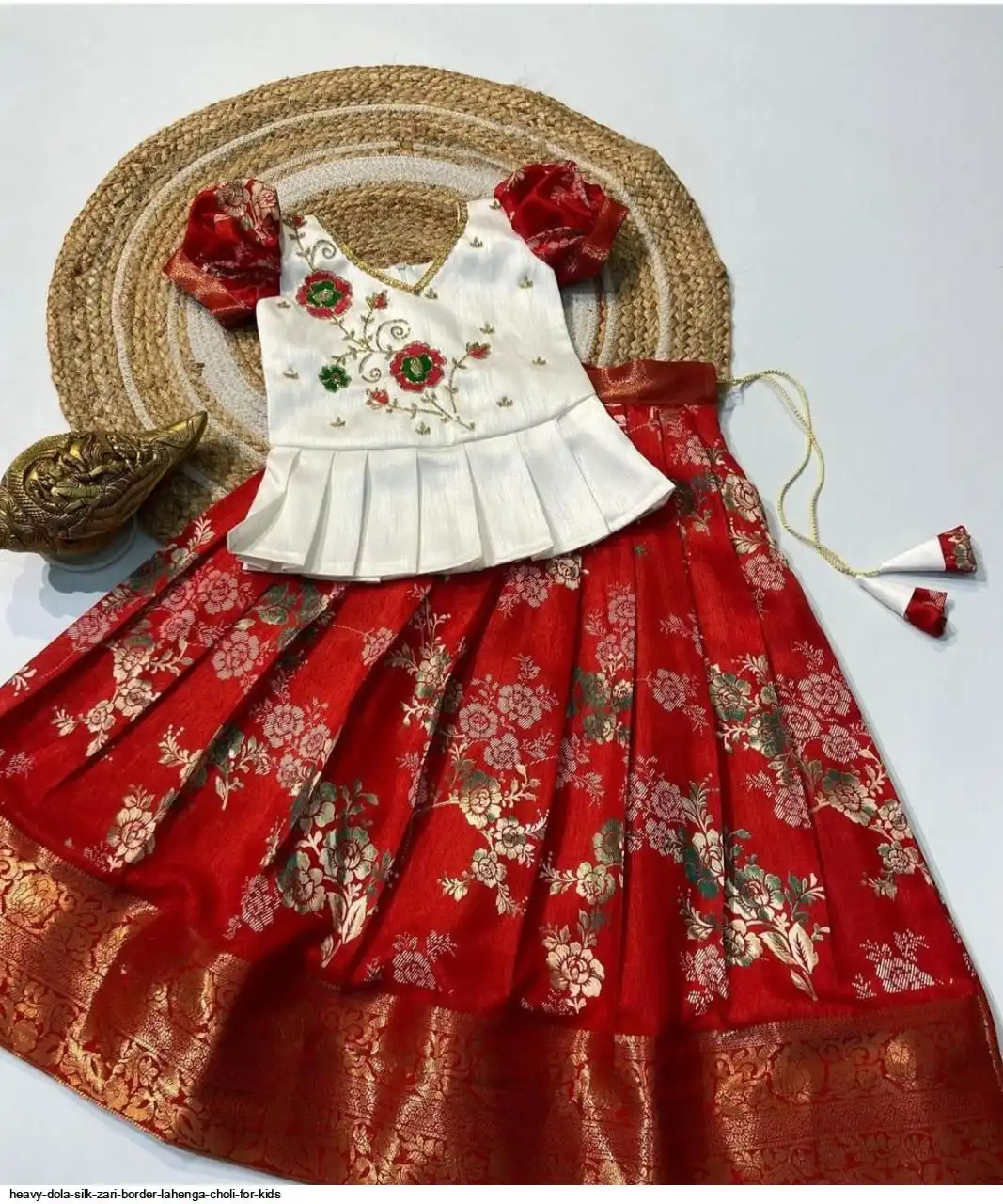 HEAVY DOLA SILK ZARI BORDER LAHENGA CHOLI FOR KIDS 2