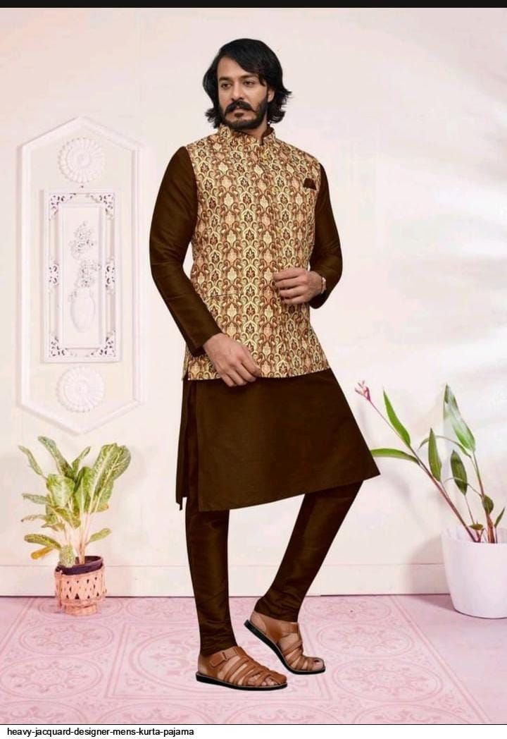 HEAVY JACQUARD DESIGNER MENS KURTA PAJAMA