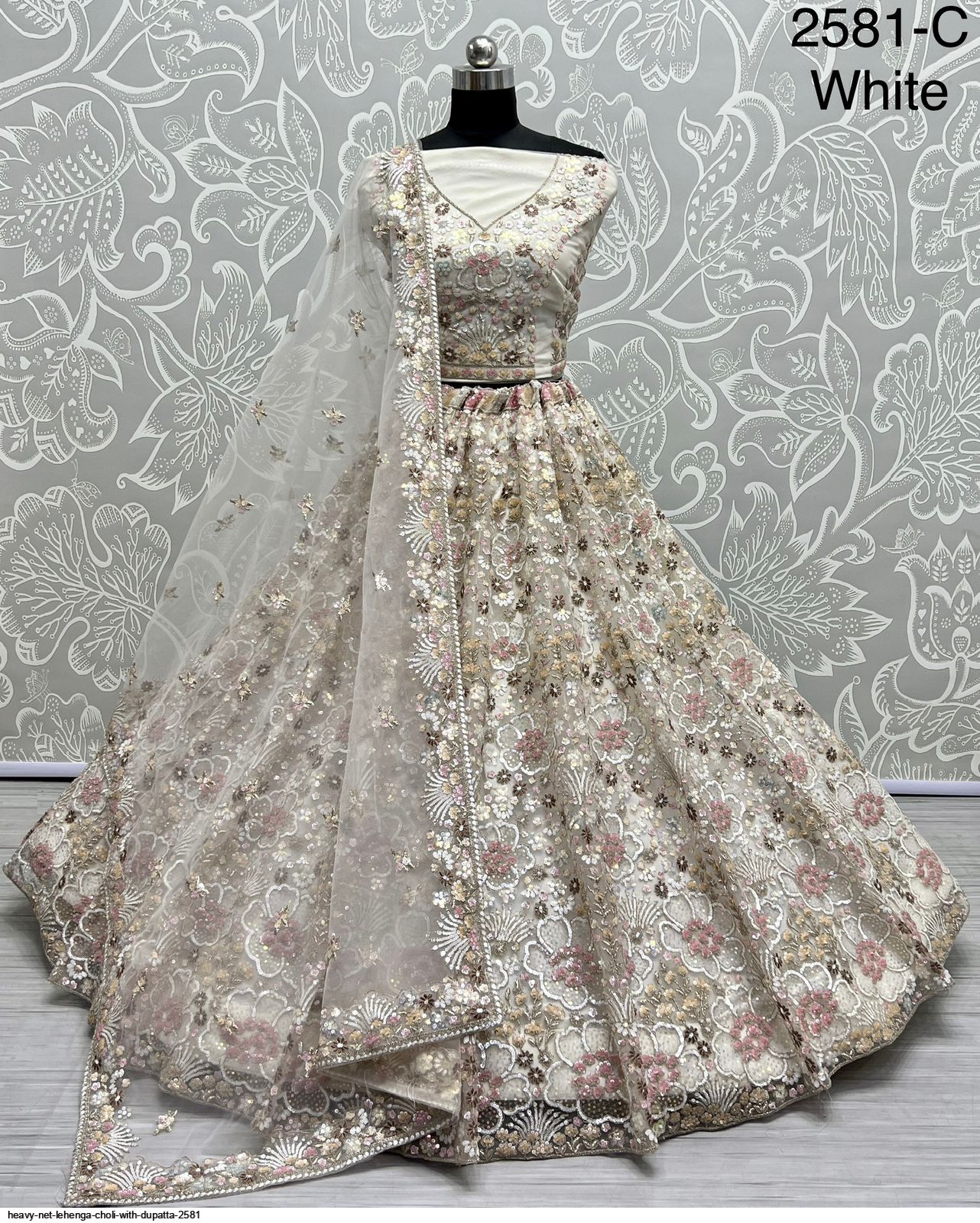 Pink Leaf Embroidered Blouse with an attached Dupatta paired with a Blush  Pink Lehenga – Fulki