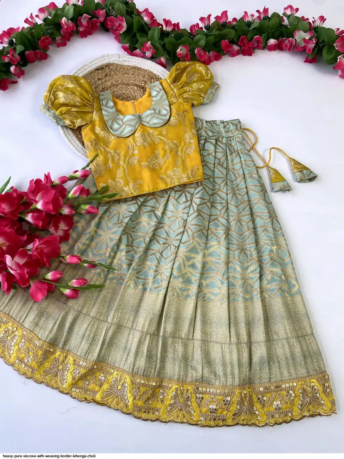 HEAVY PURE VISCOSE WITH WEAVING BORDER LEHENGA CHOLI E