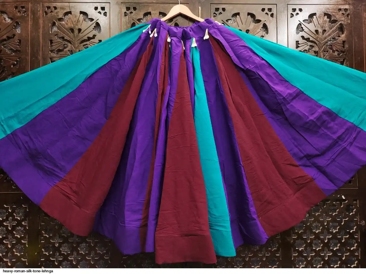 HEAVY ROMAN SILK TONE LEHNGA 5