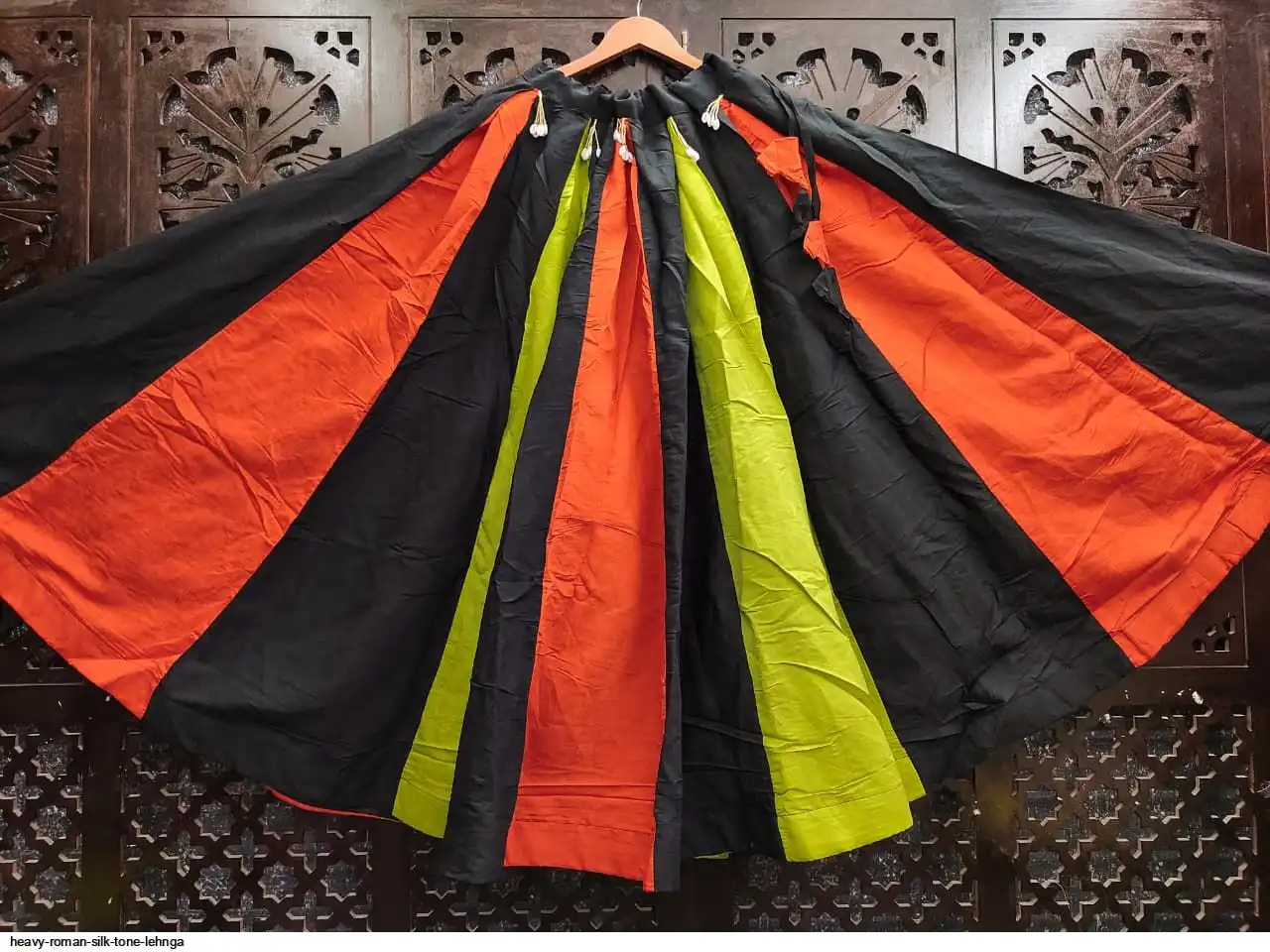 HEAVY ROMAN SILK TONE LEHNGA 8