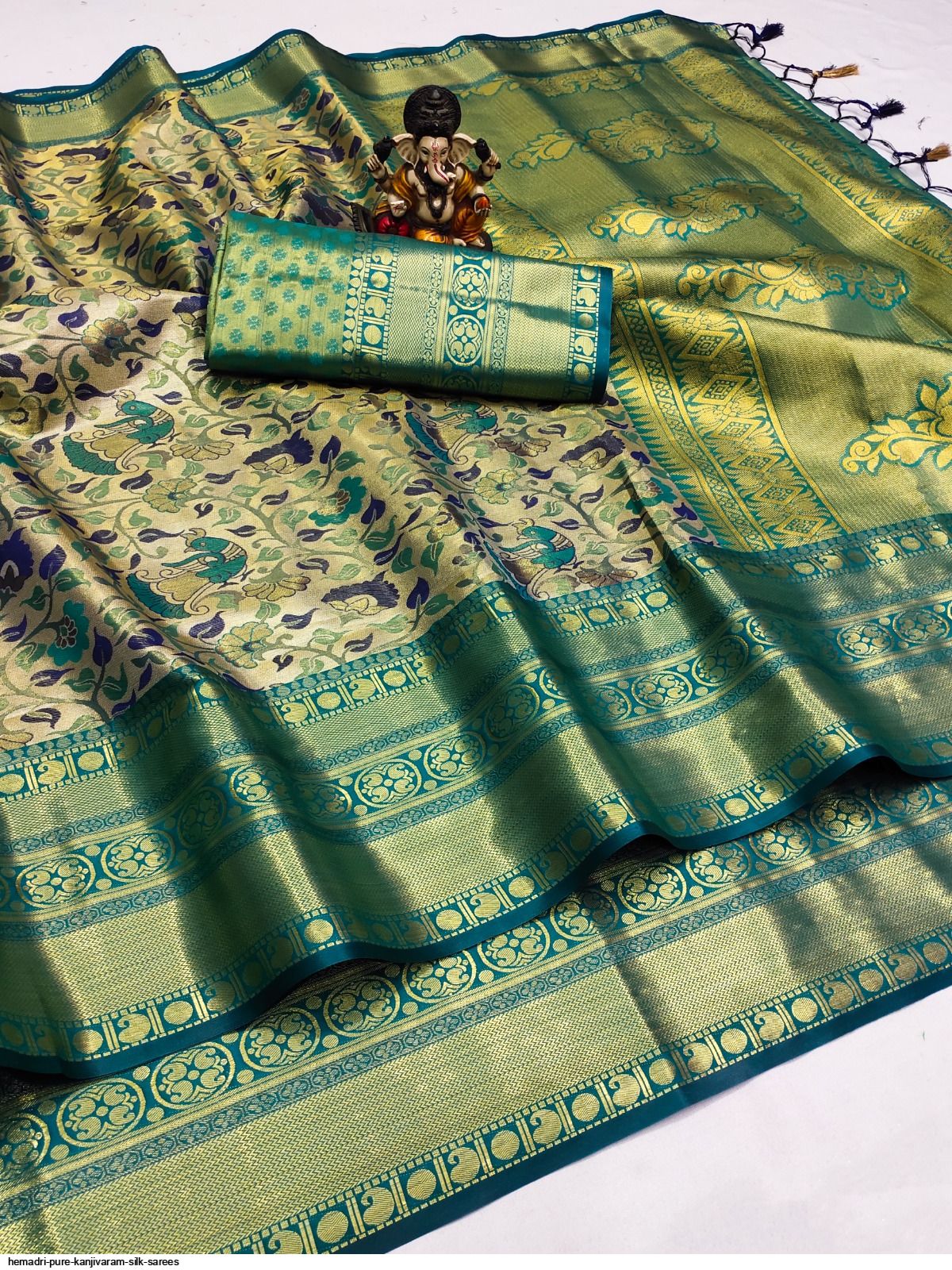 Buy Wedding Wear Pure Kanjivaram Silk Saree Wholesale 2023