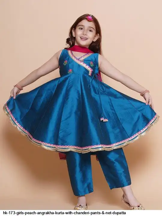 HK 173 GIRLS PEACH ANGRAKHA KURTA WITH CHANDERI PANTS & NET DUPATTA B