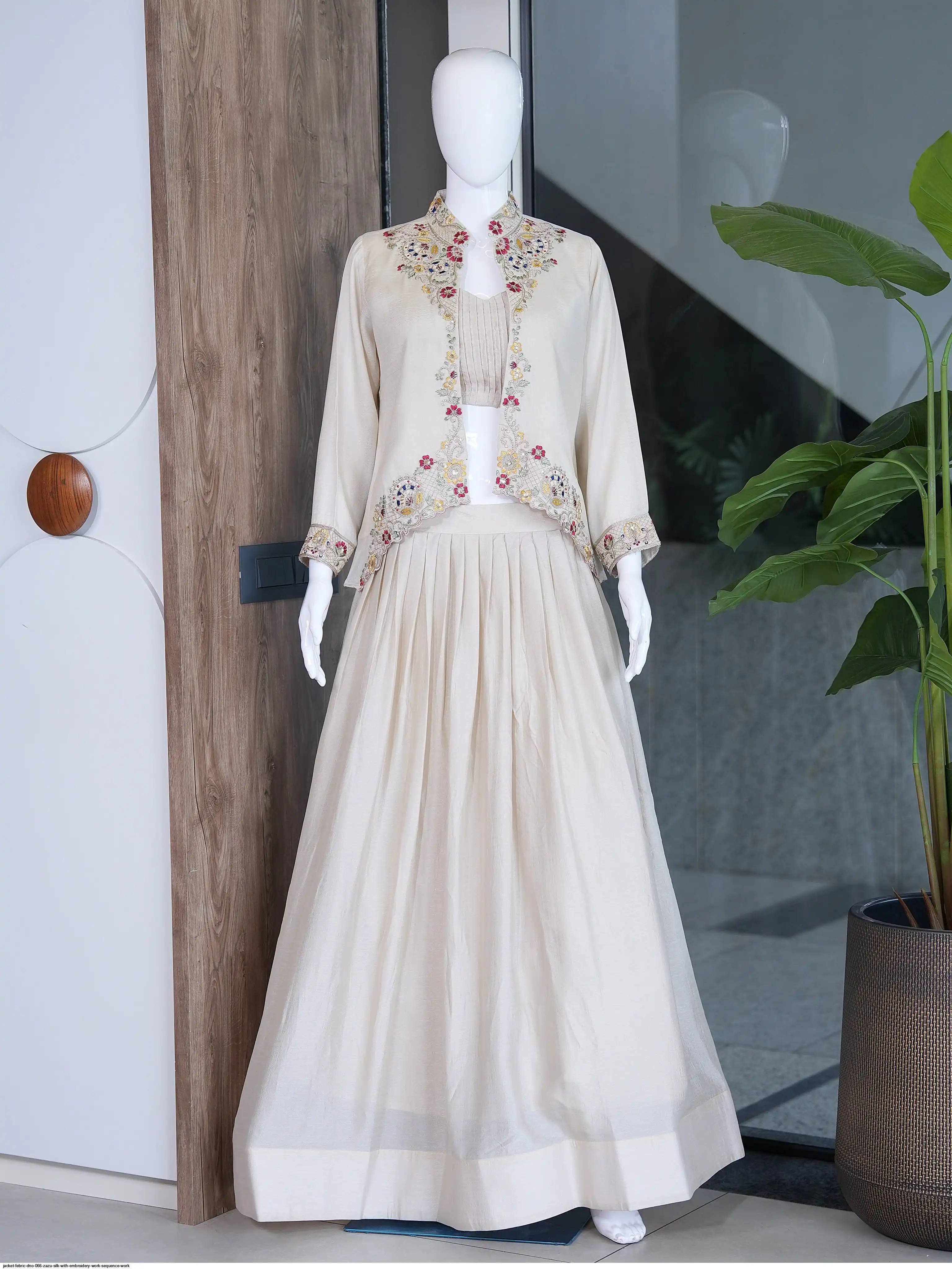 JACKET FEBRIC DNO 066 ZAZU SILK WITH EMBROIDERY WORK SEQUENCE WORK D