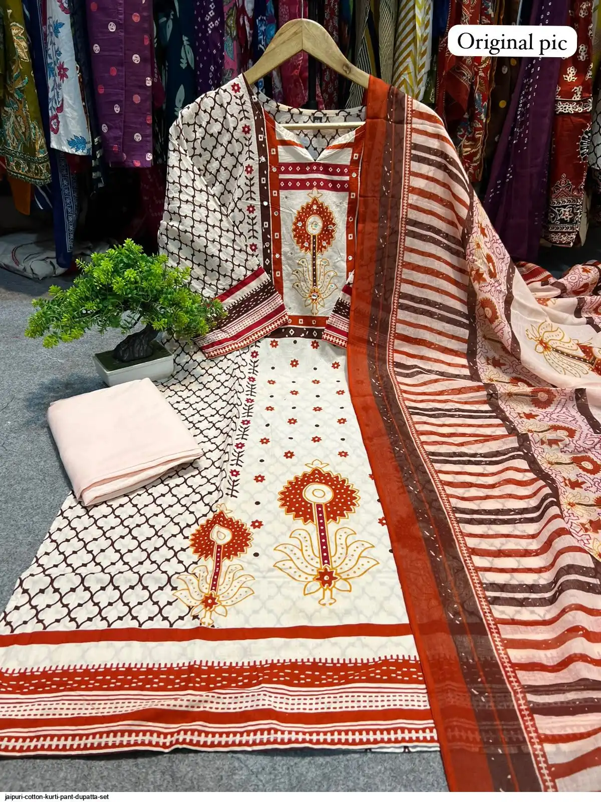 JAIPURI COTTON KURTI PANT DUPATTA SET B