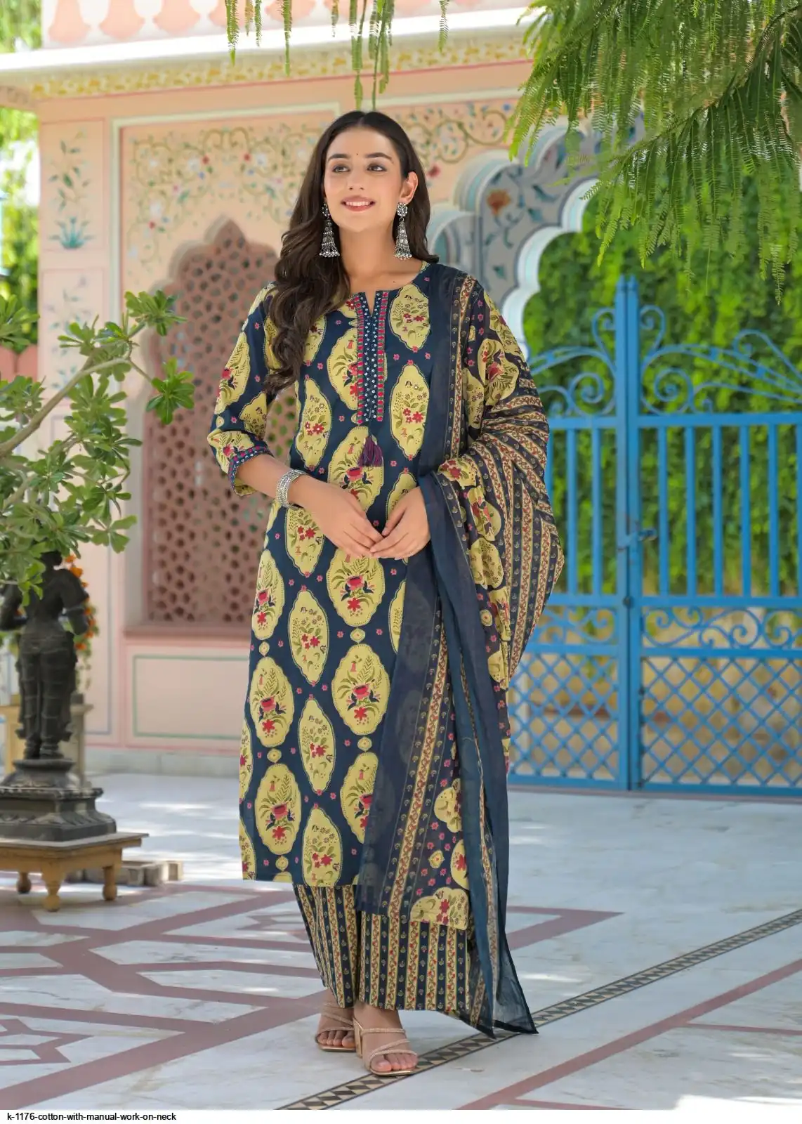K 1176 COTTON WITH MANUAL WORK ON NECK D