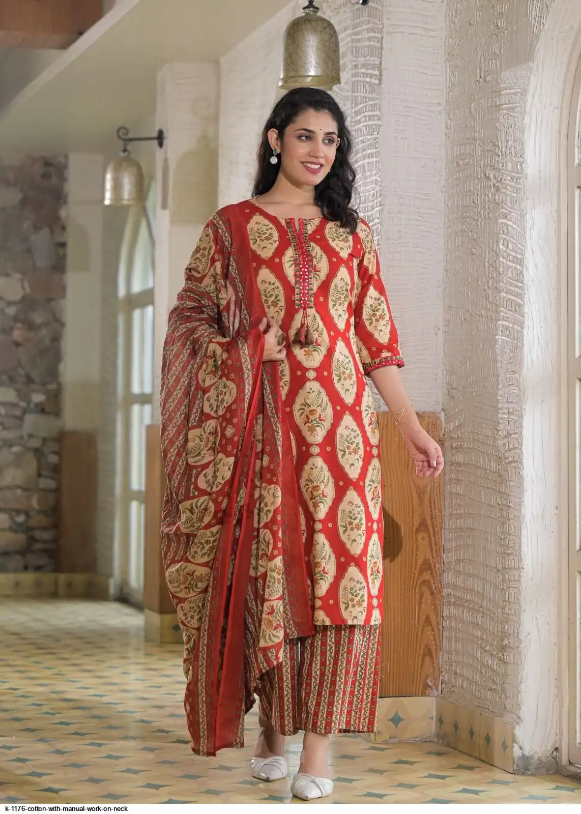 K 1176 COTTON WITH MANUAL WORK ON NECK C