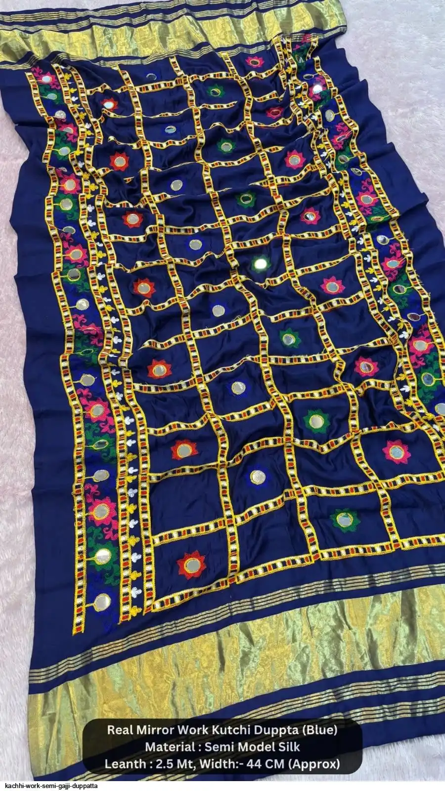 KACHHI WORK SEMI GAJJI DUPPATTA 7