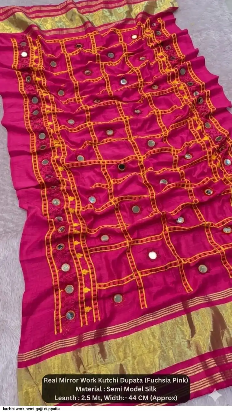 KACHHI WORK SEMI GAJJI DUPPATTA 11