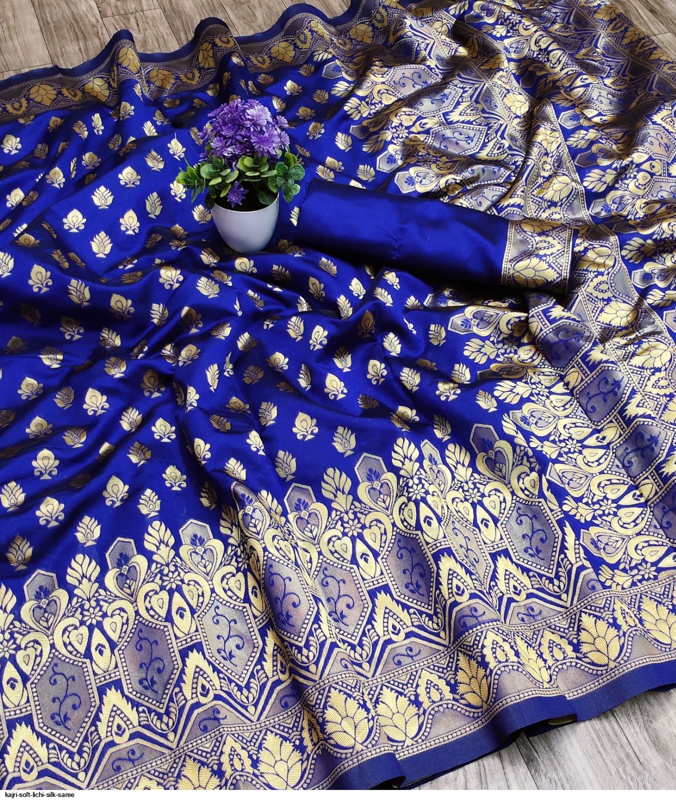 KAJRI SOFT LICHI SILK SAREE D