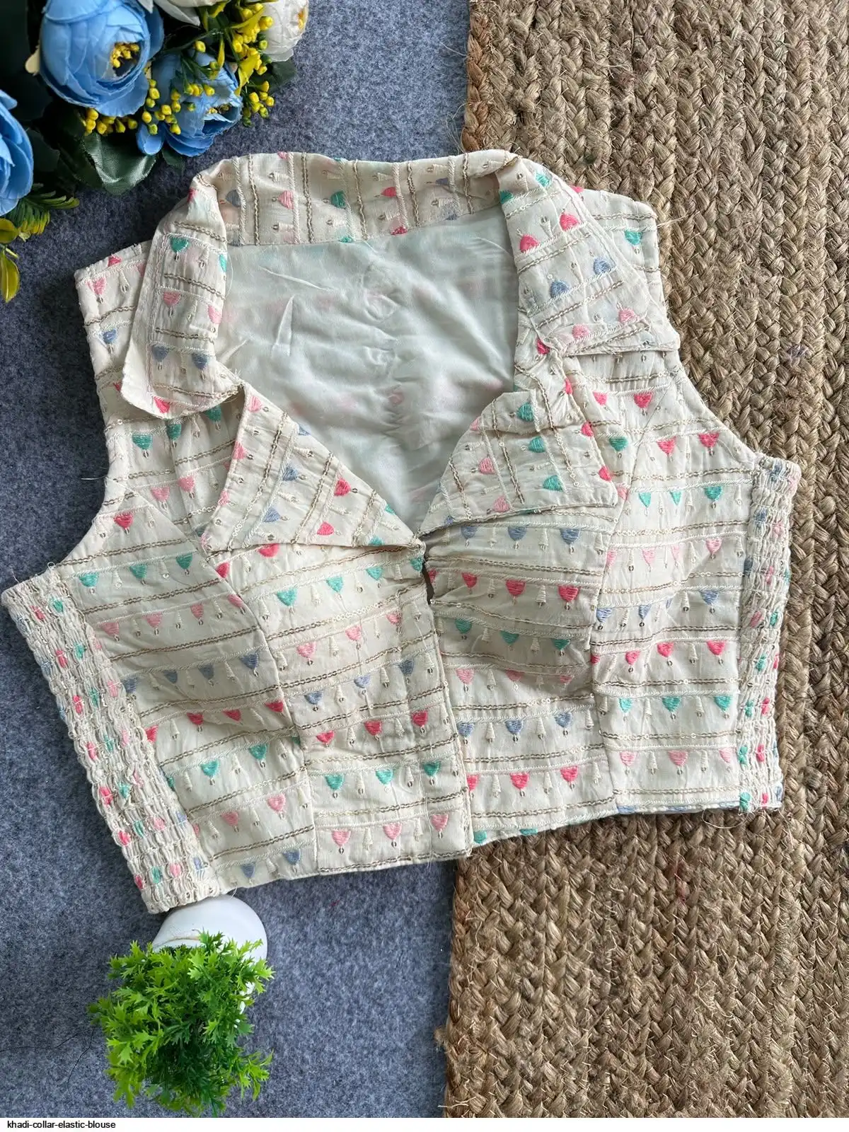KHADI COLLAR ELASTIC BLOUSE D