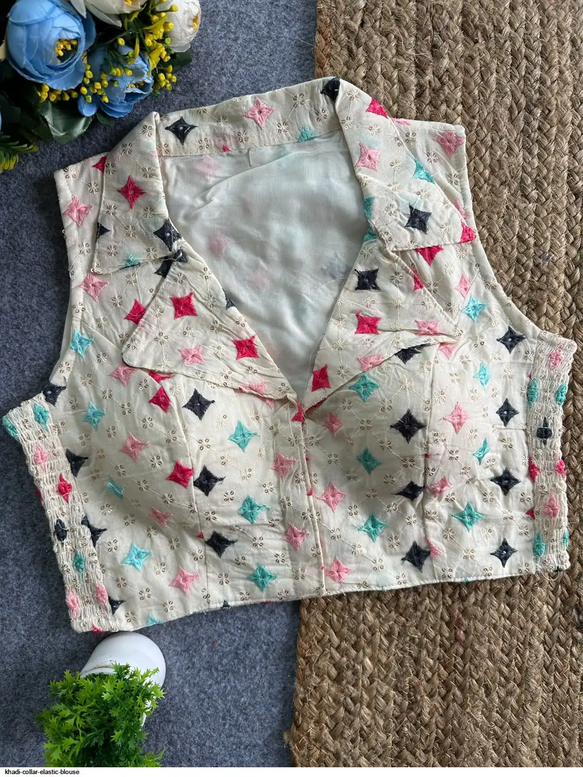 KHADI COLLAR ELASTIC BLOUSE I