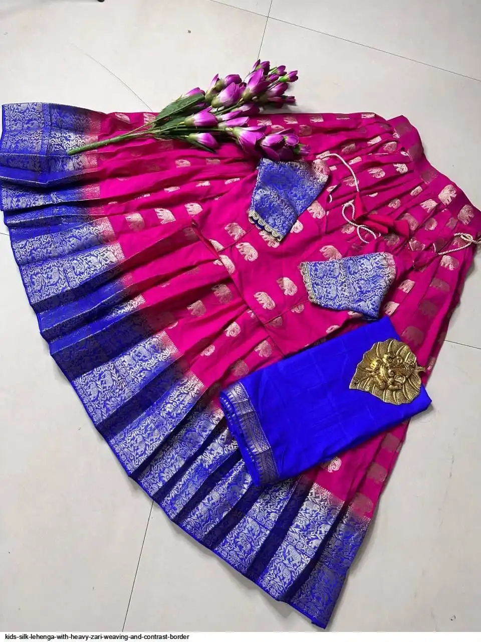 KIDS SILK LEHENGA WITH HEAVY ZARI WEAVING AND CONTRAST BORDER 5
