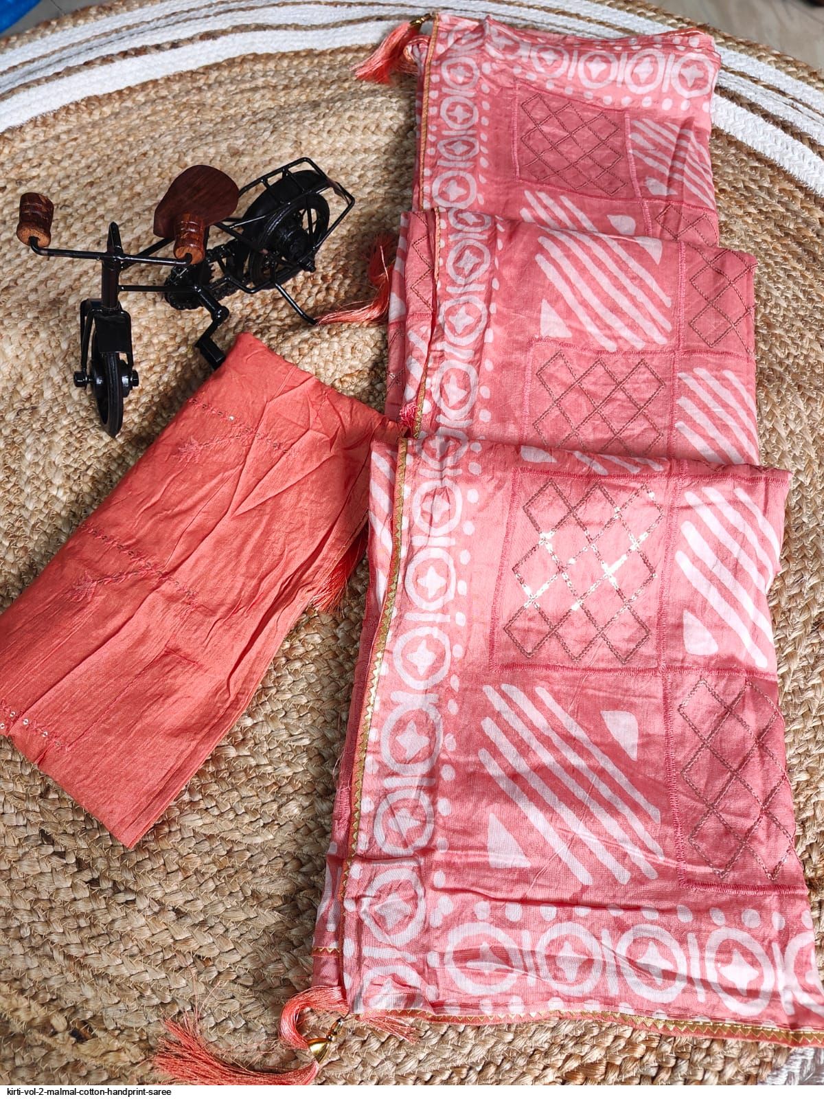 Stunning Jaipuri Malmal Cotton Saree with Blouse - KC110863