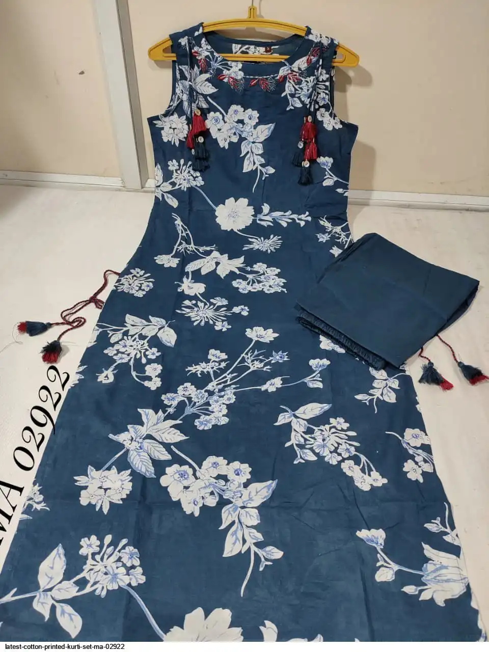 LATEST COTTON PRINTED KURTI SET MA 02922 B