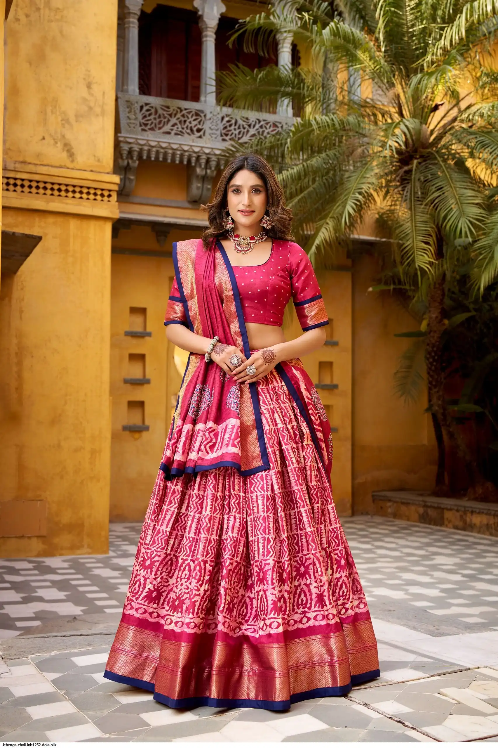 LEHENGA CHOLI ZARAKH LNB1252 DOLA SILK 2