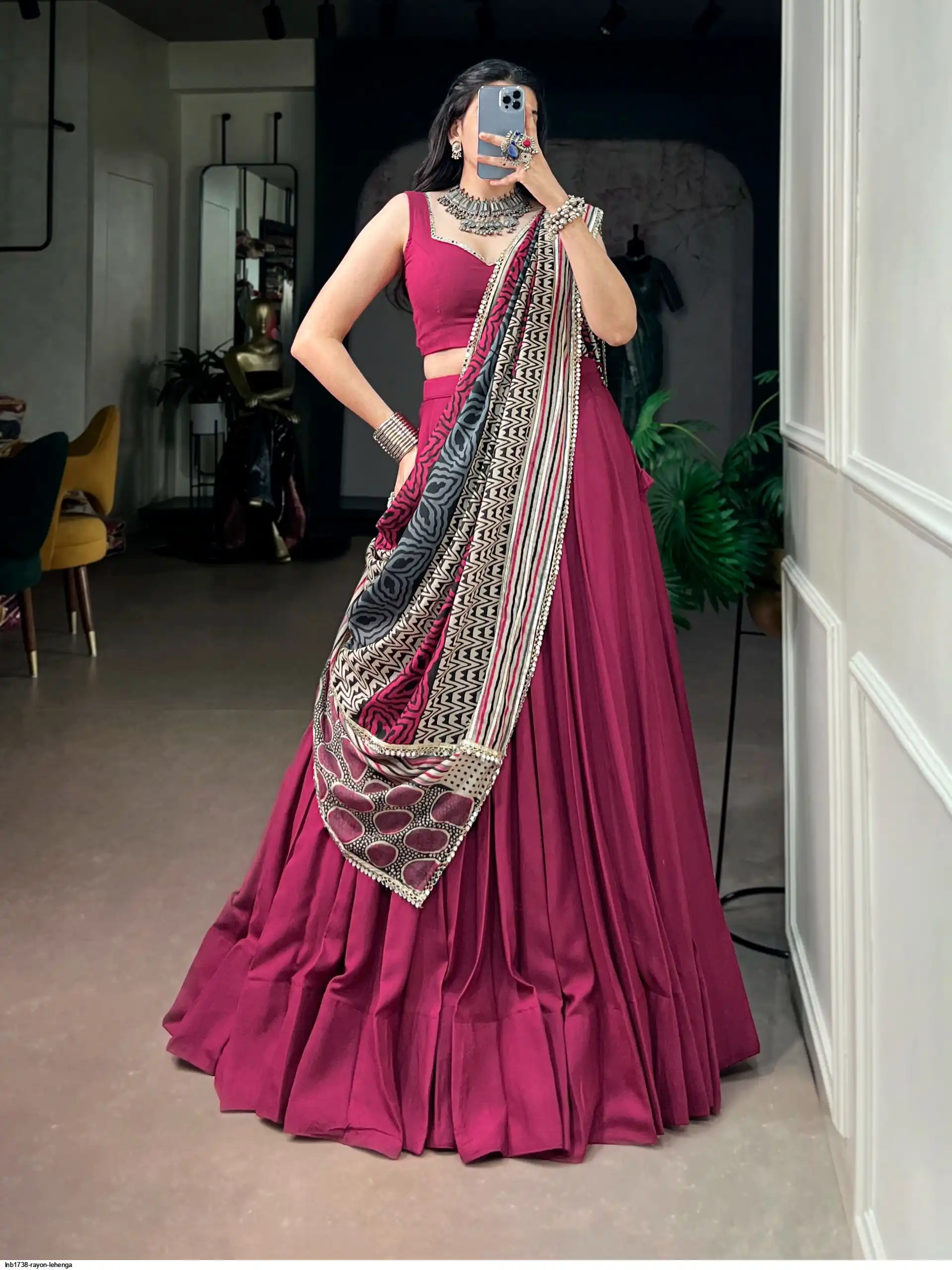 LNB1738 RAYON LEHENGA 2
