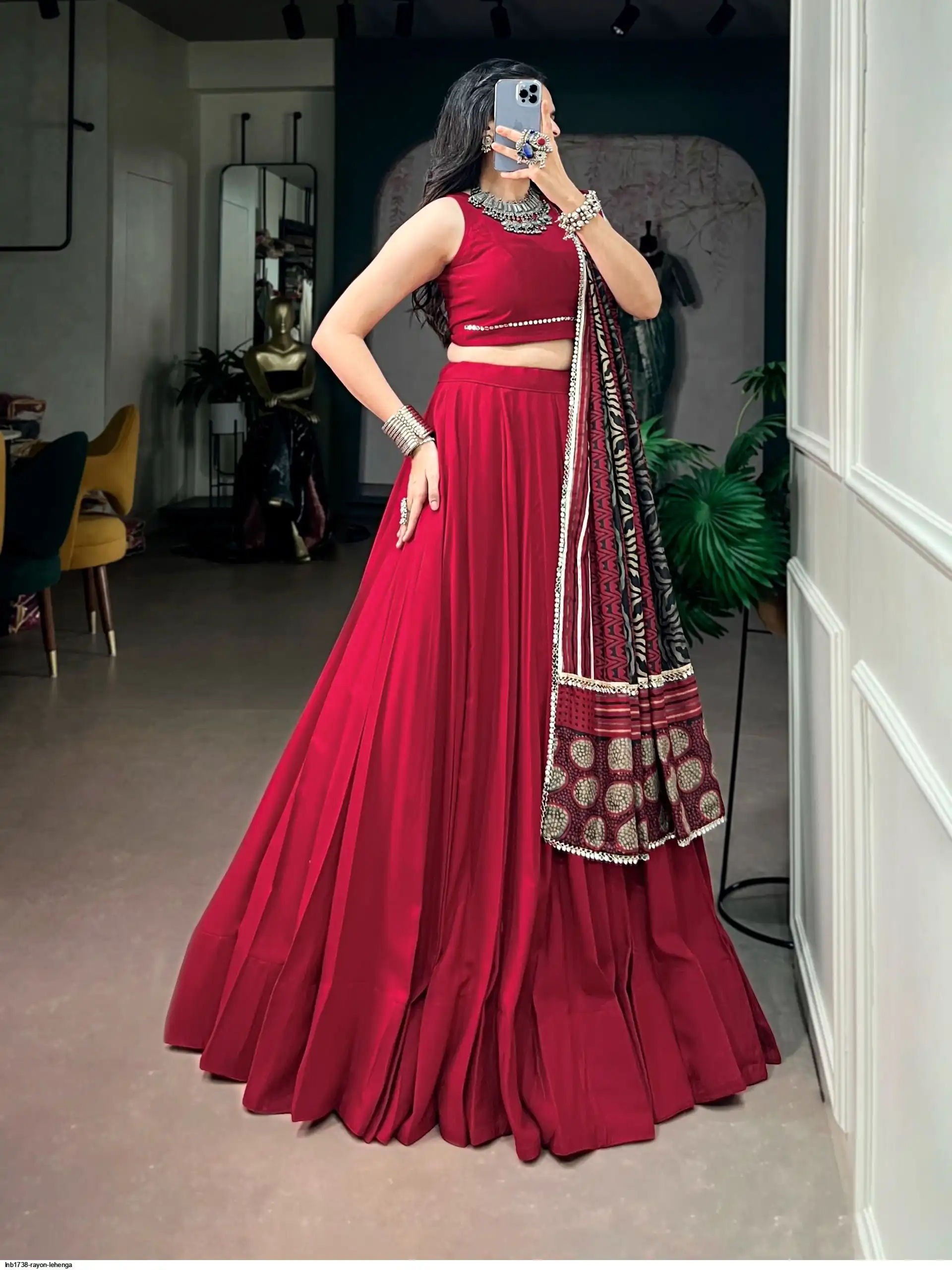 LNB1738 RAYON LEHENGA 4