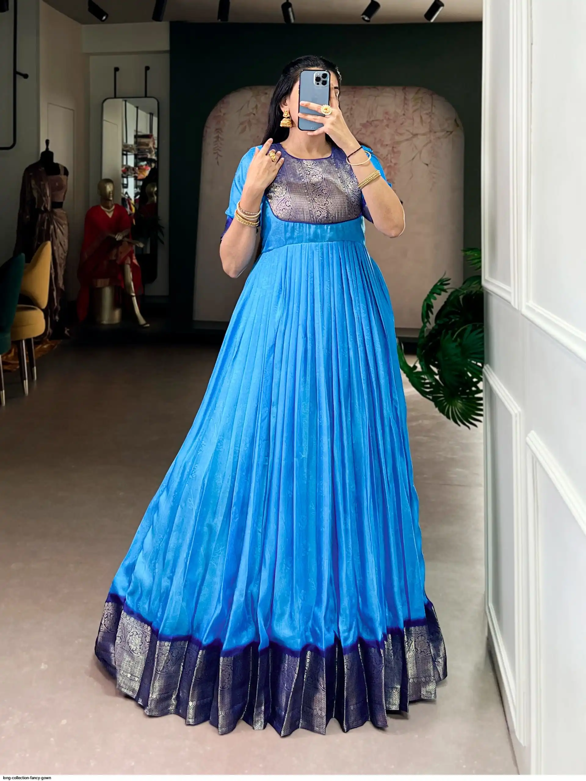 LONG COLLECTION FANCY GOWN C