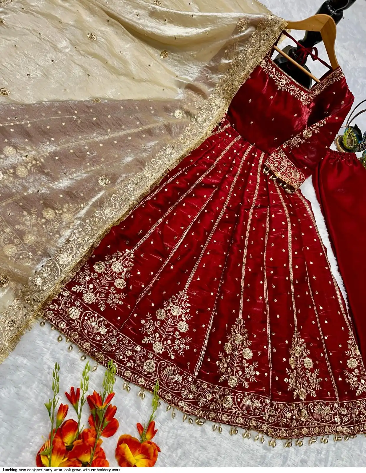 LUNCHING NEW DESIGNER PARTY WEAR LOOK GOWN WITH EMBROIDERY WORK D
