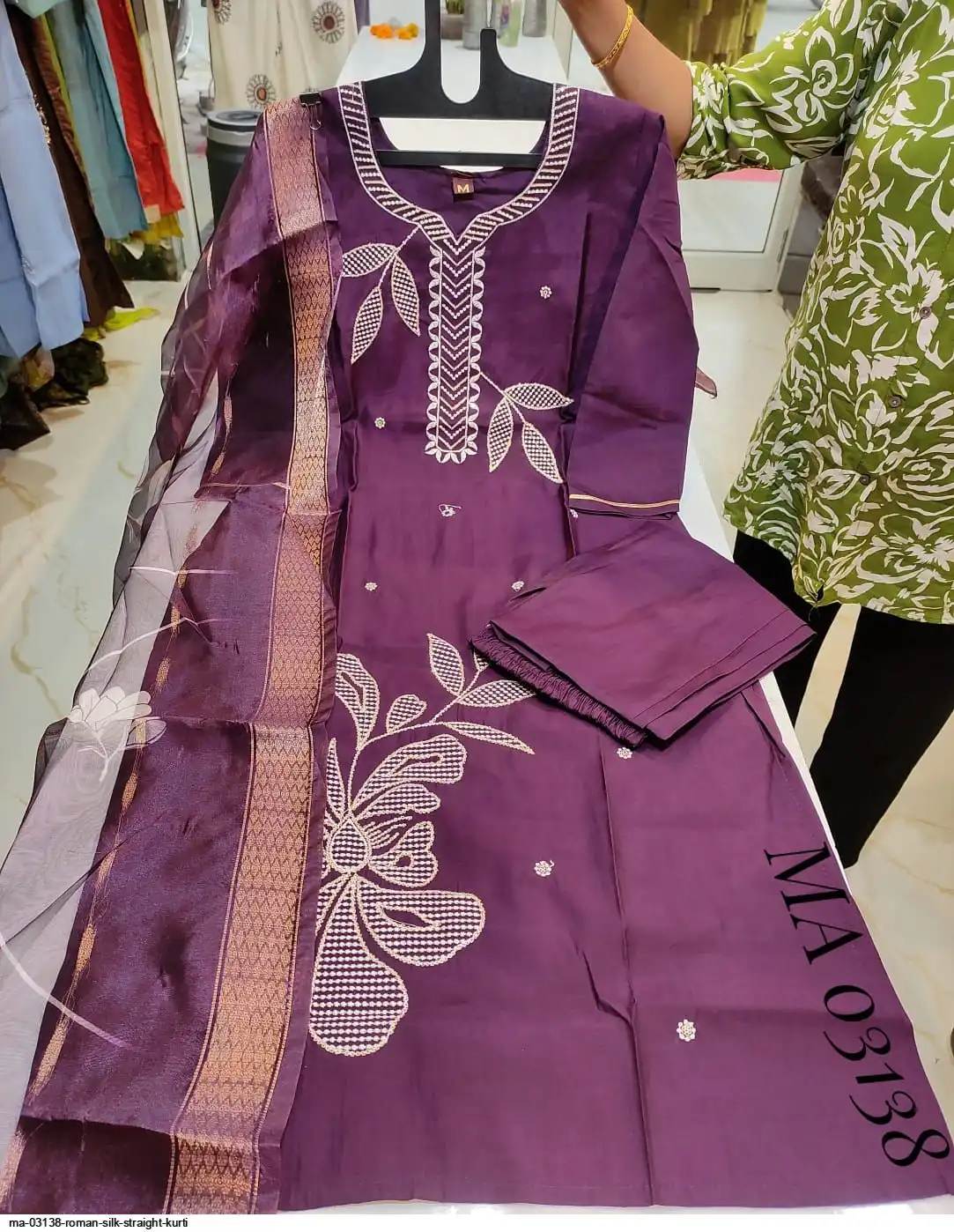 MA 03138 ROMAN SILK STRAIGHT KURTI B