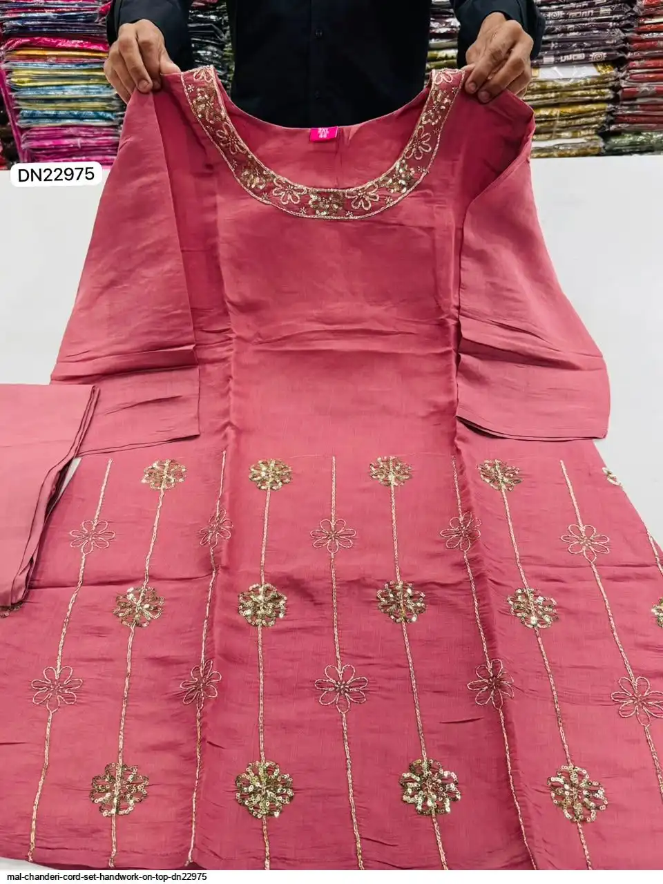 MAL CHANDERI CORD SET HANDWORK ON TOP DN22975 B