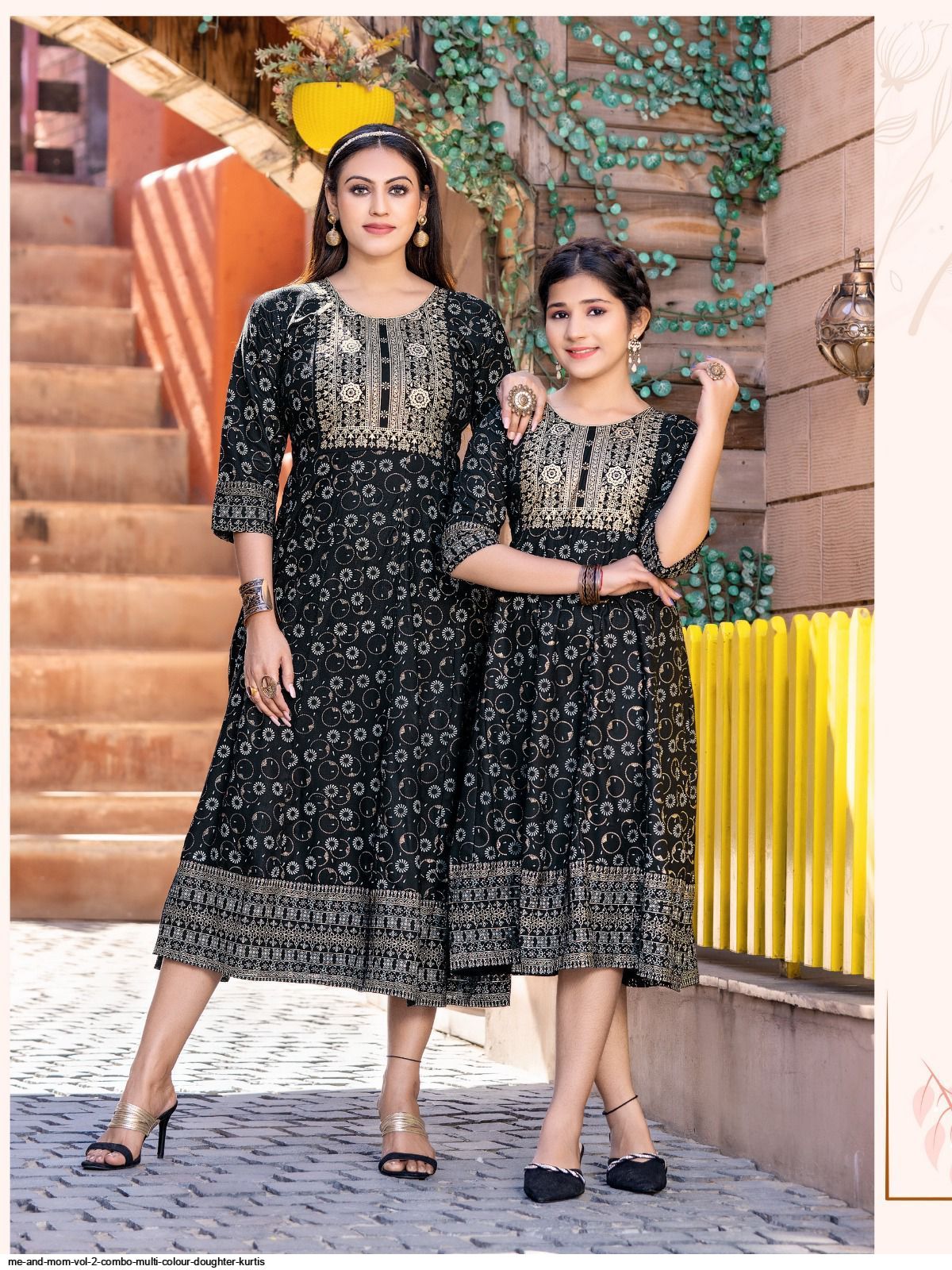 30 To 38 Black Printed Kids Kurti With Pant Set Of 5 Pcs Catalog