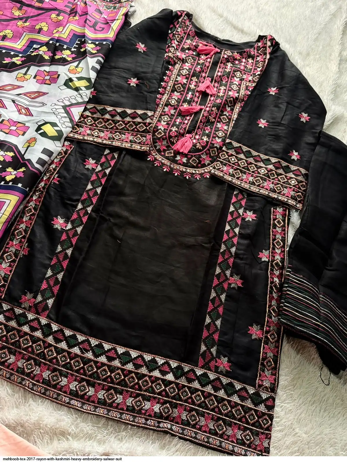 Mahbob D Mehboob Tex D No-2017 Stitch Collection Reyon Salwar Suit
