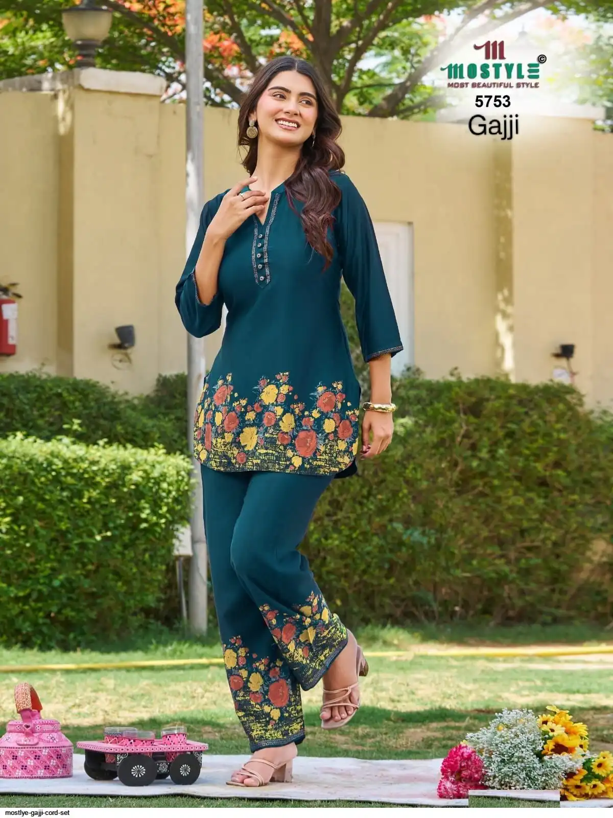 MOSTLYE GAJJI CORD SET 5753