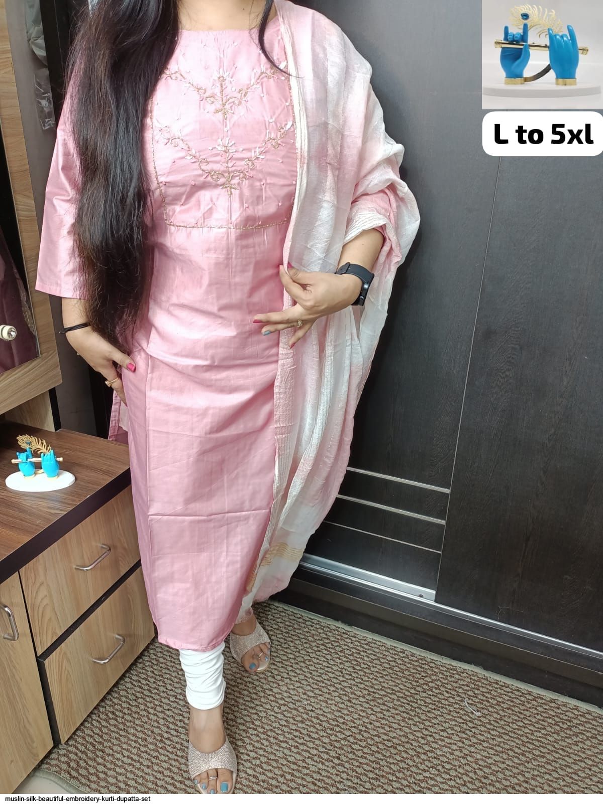 muslin silk BEAUTIFUL EMBROIDERY kurti dupatta set