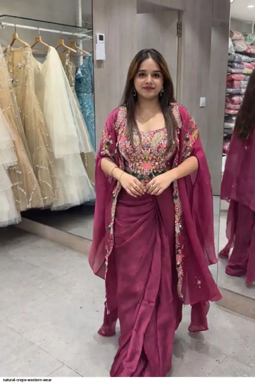 NATURAL CREPE WESTERN WEAR C