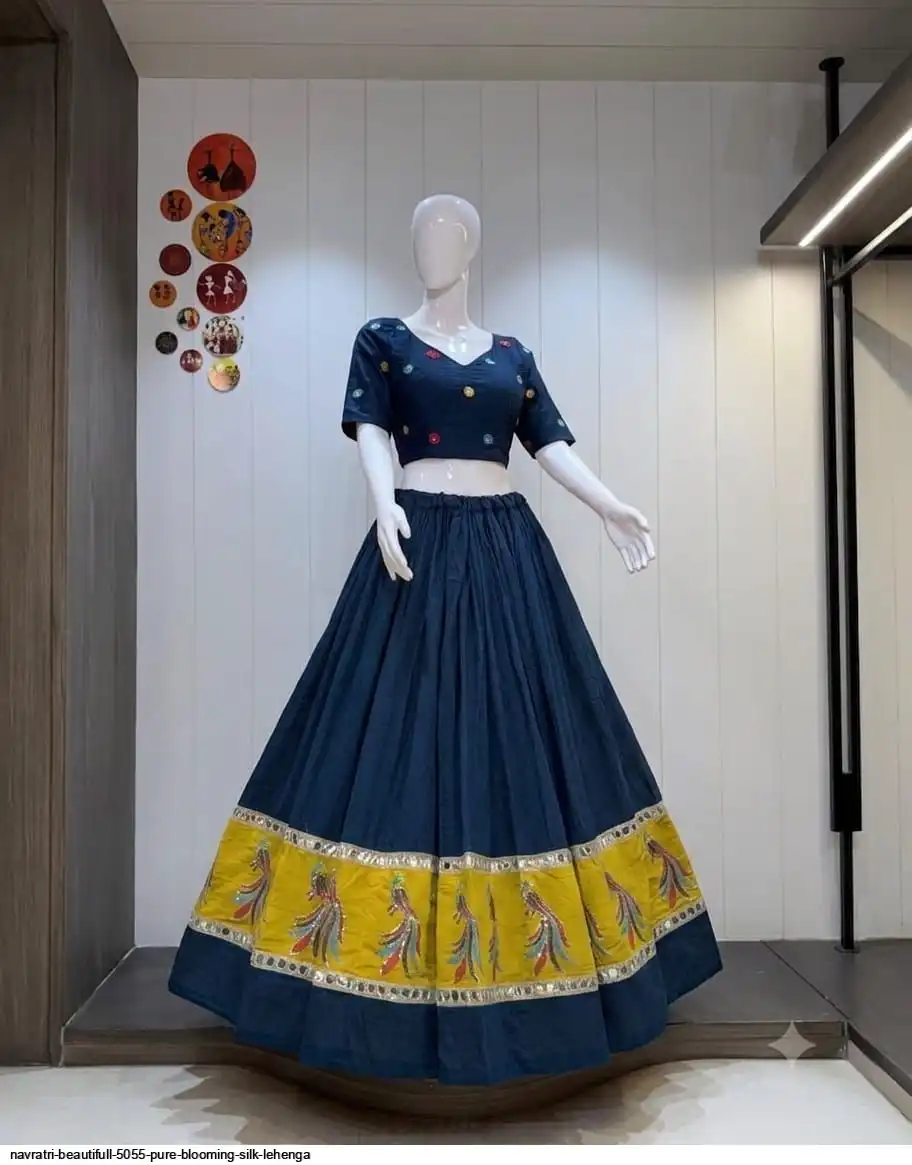 NAVRATRI BEAUTIFULL 5055 PURE BLOOMING SILK LEHENGA 2