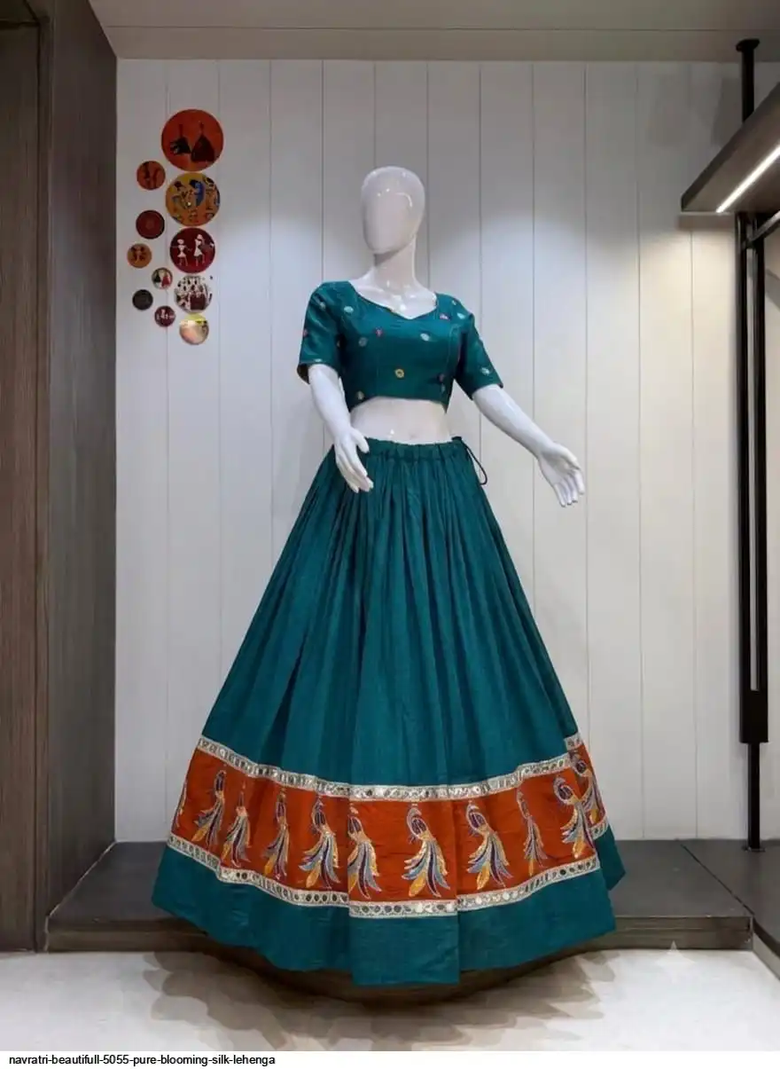 NAVRATRI BEAUTIFULL 5055 PURE BLOOMING SILK LEHENGA 3