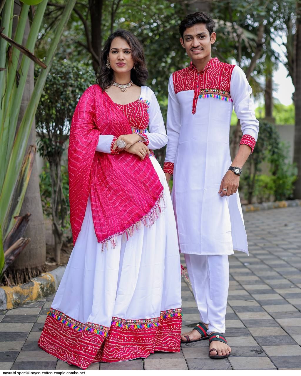 Mango Colour Bridal Lehenga Ideas | Yellow Bridal Lehenga Inspiration |  2020 Trending Lehenga D… | Wedding dresses men indian, Couple wedding  dress, Mehendi outfits