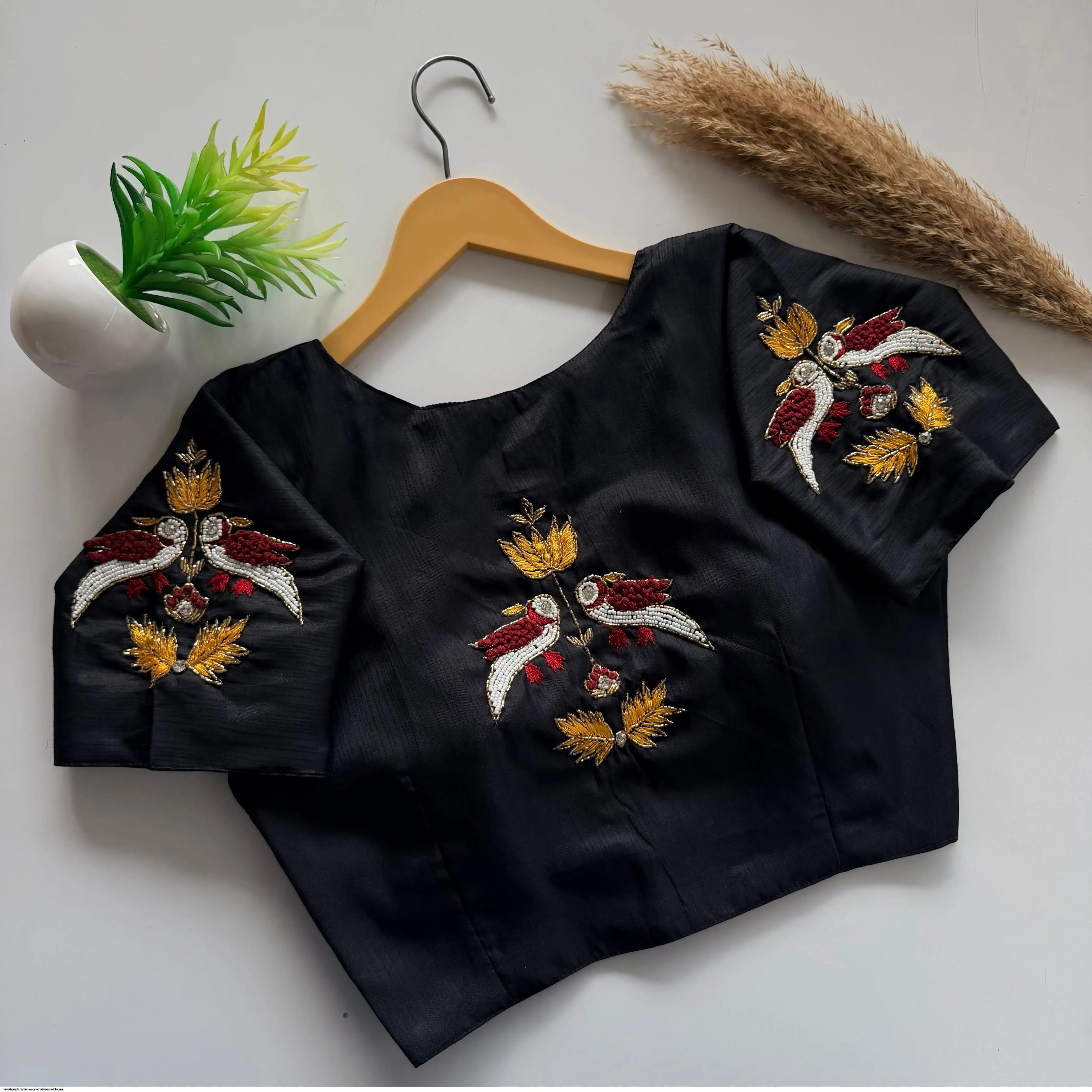NEW HANDCRAFTED WORK HAKA SILK BLOUSE 3
