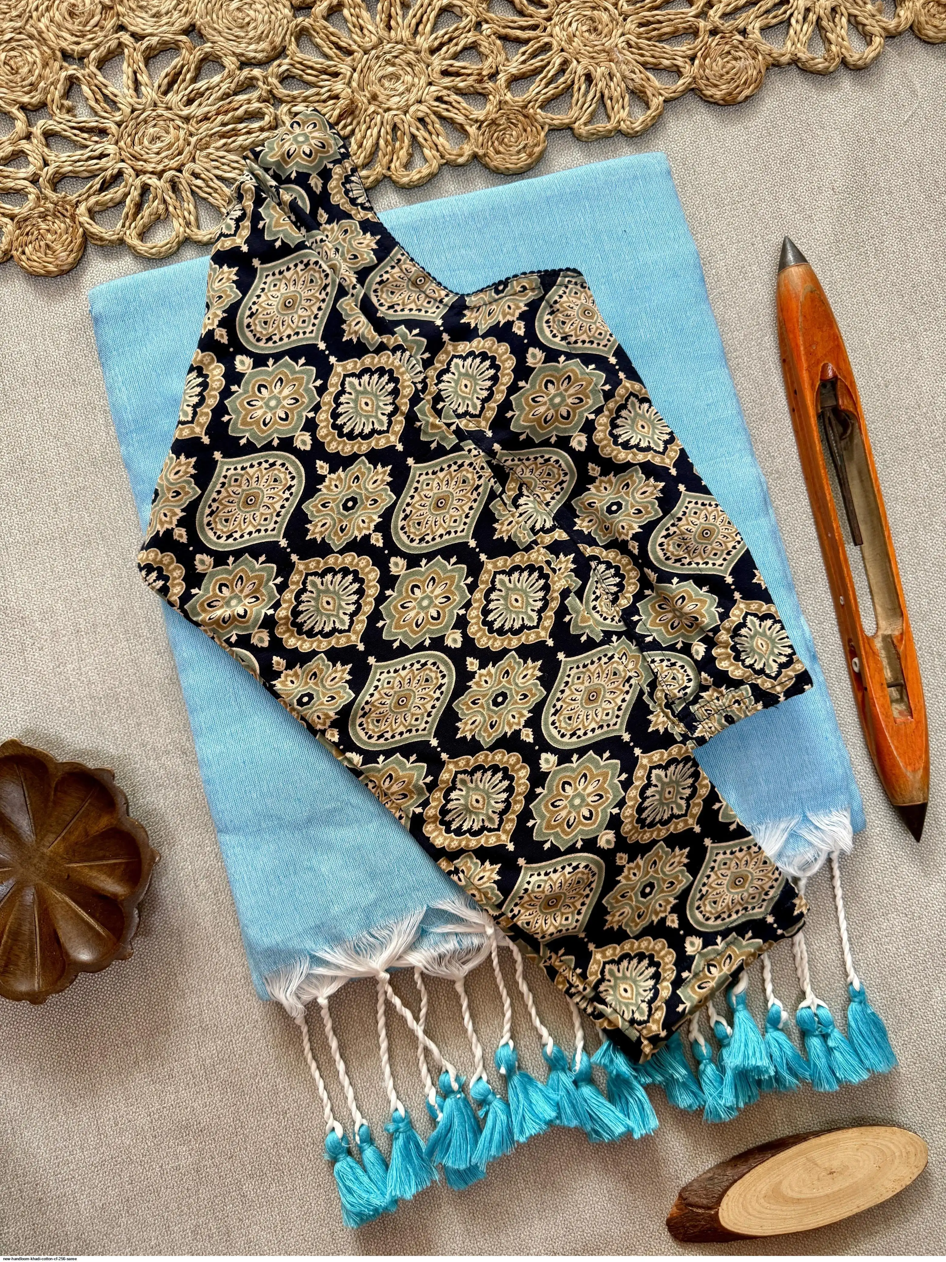 NEW HANDLOOM KHADI COTTON CF 256 SAREE 3