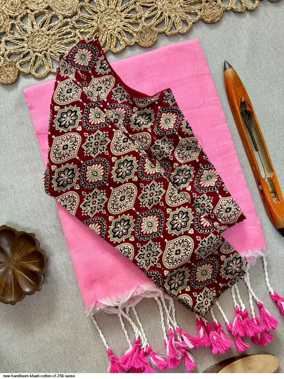 NEW HANDLOOM KHADI COTTON CF 256 SAREE 9
