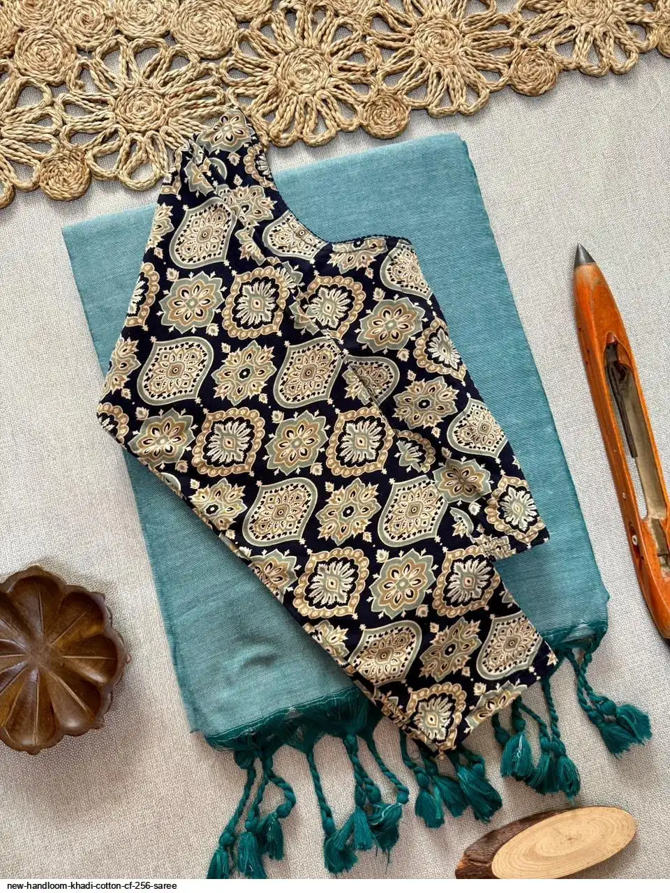 NEW HANDLOOM KHADI COTTON CF 256 SAREE 10