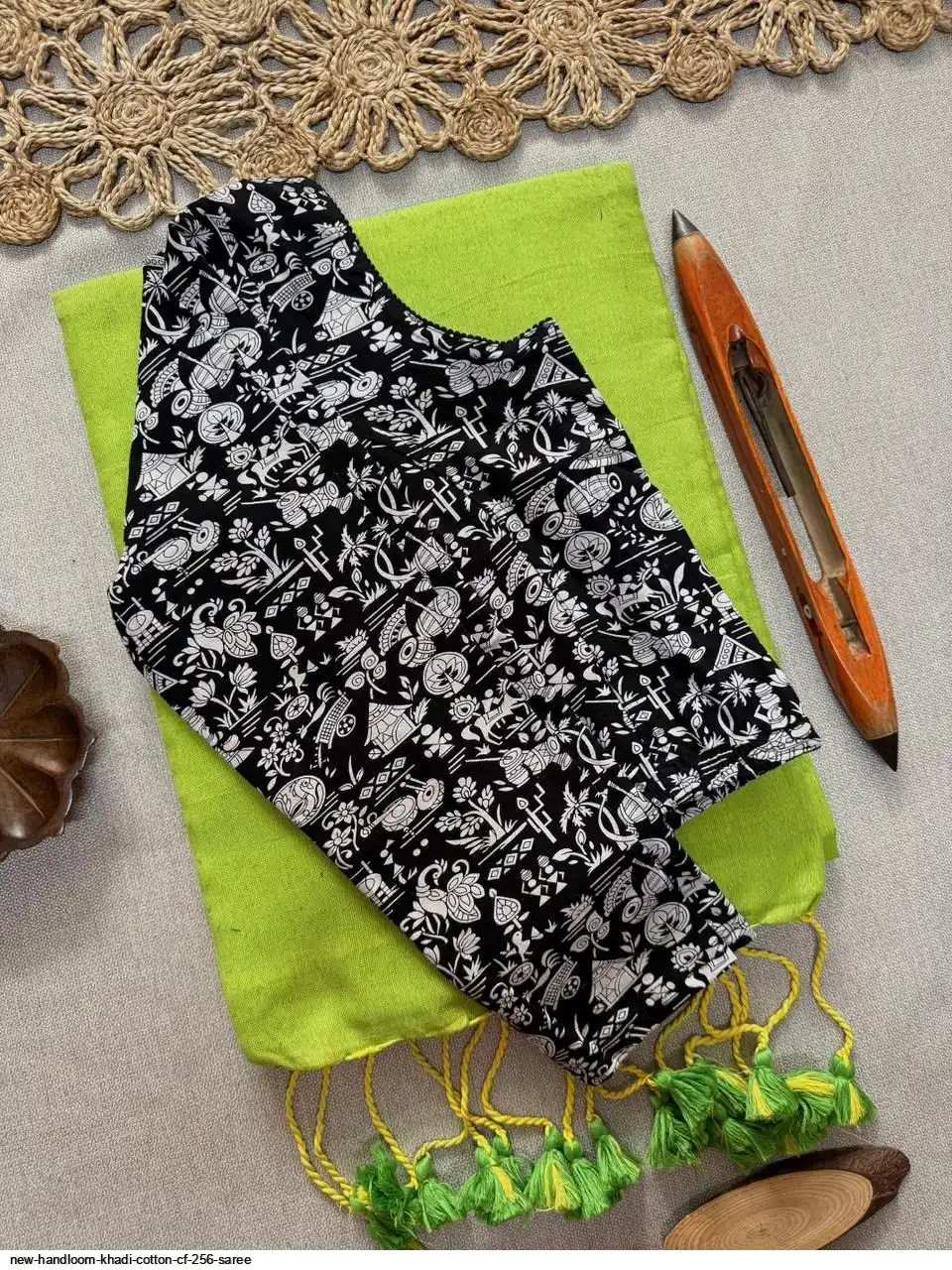 NEW HANDLOOM KHADI COTTON CF 256 SAREE 16
