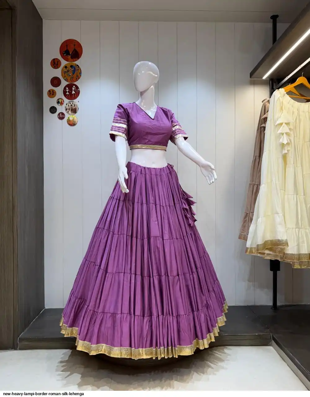 NEW HEAVY LAMPI BORDER ROMAN SILK LEHENGA 2