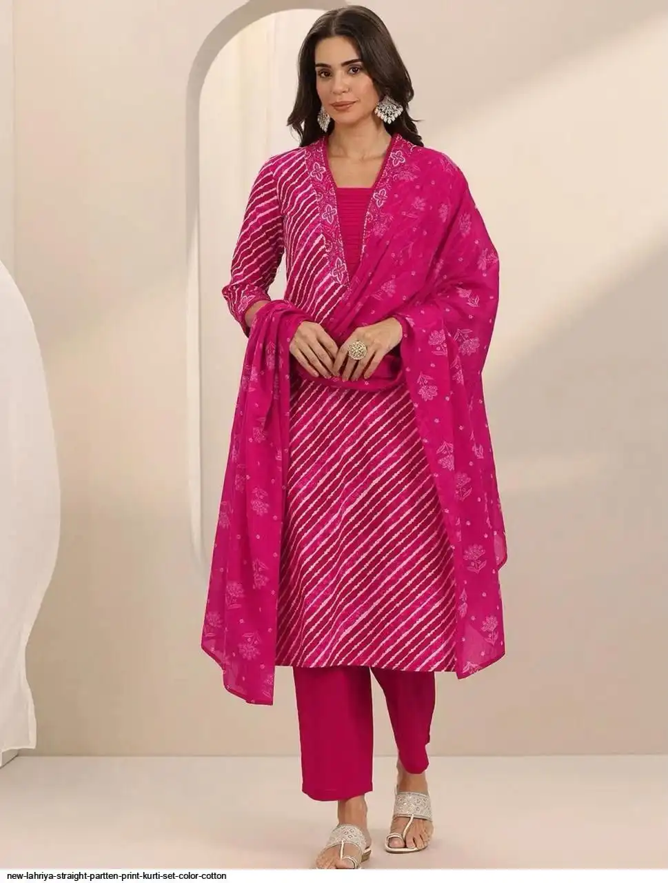 NEW LAHRIYA STRAIGHT PARTTEN PRINT KURTI SET COLOR COTTON B