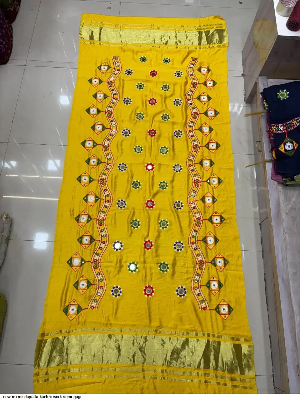 NEW MIRROR DUPATTA KACHHI WORK SEMI GAJJI 4