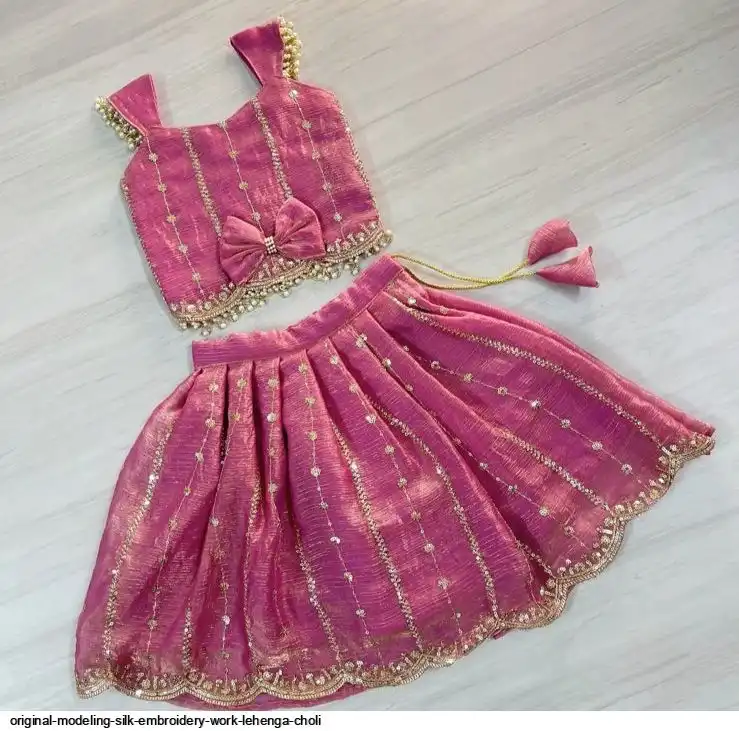 ORIGINAL MODELING SILK EMBROIDERY WORK LEHENGA CHOLI 2