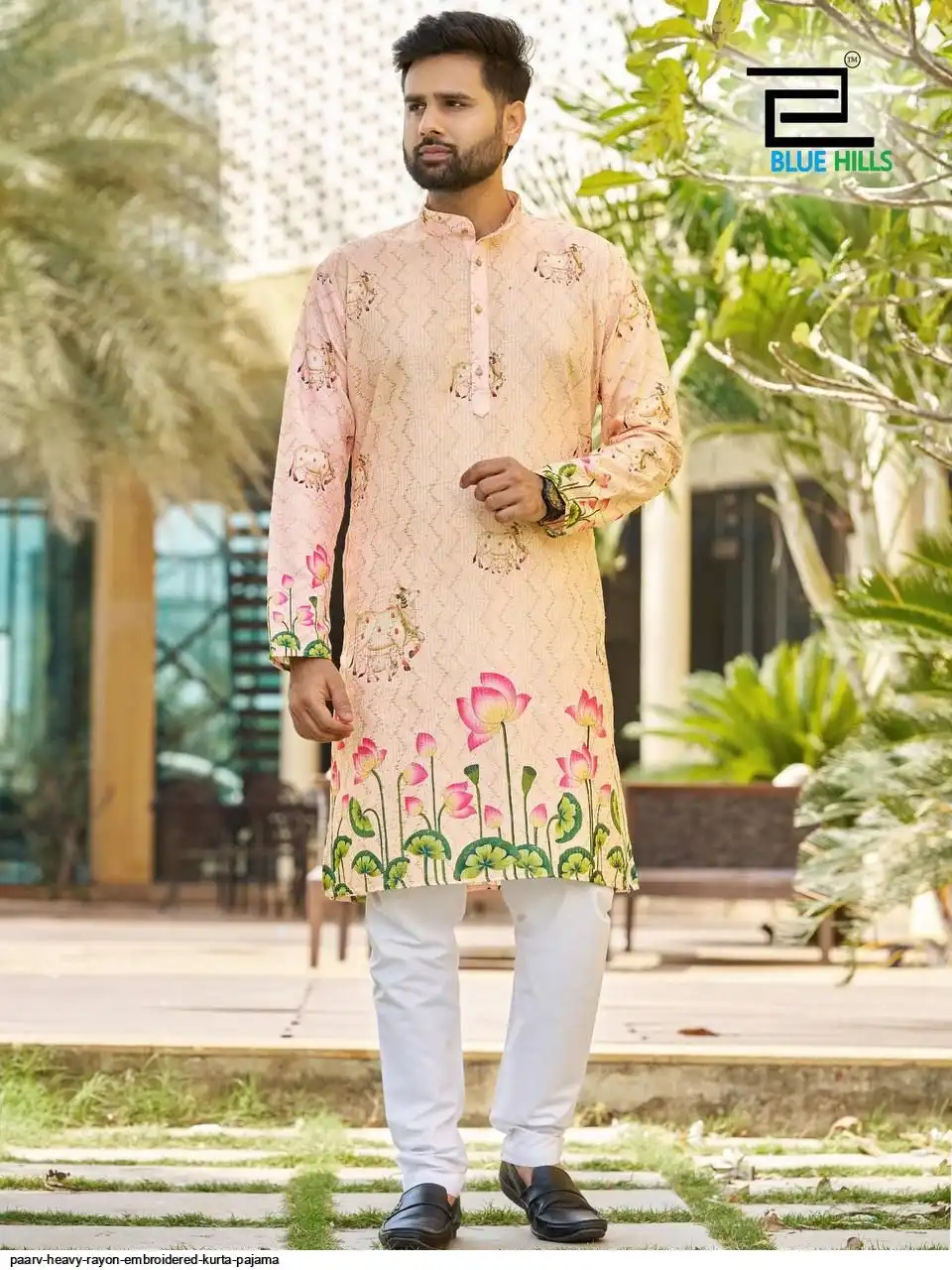 PAARV HEAVY RAYON EMBROIDERED KURTA PAJAMA I