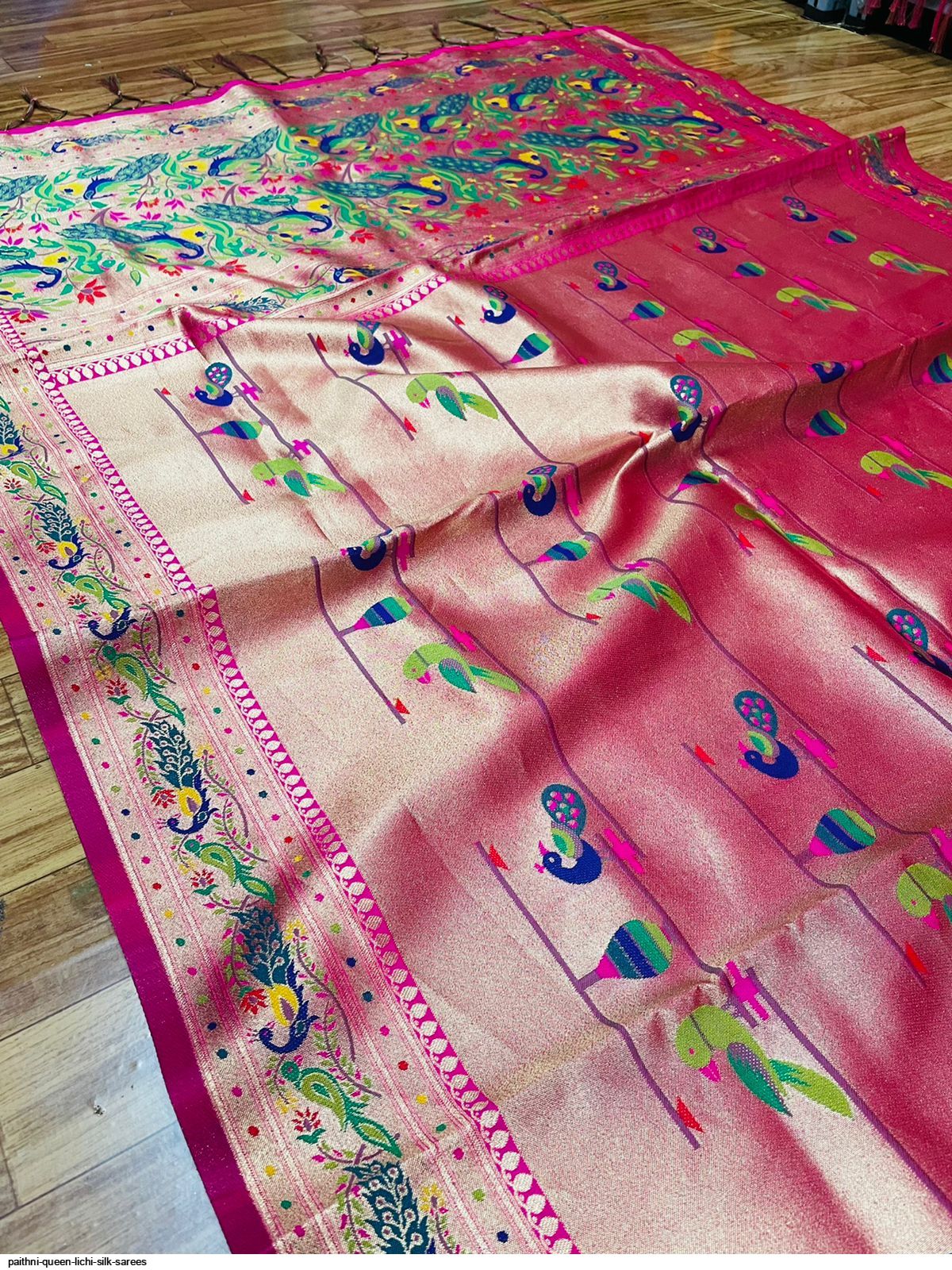 PAITHNI QUEEN LICHI SILK SAREES B