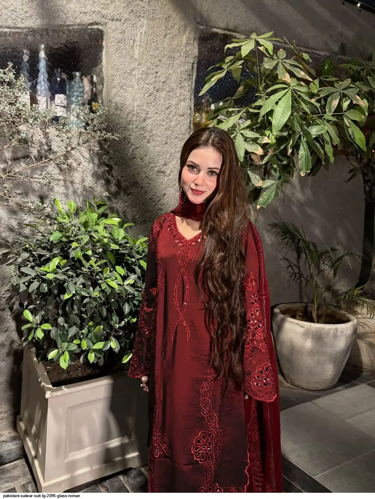 PAKISTANI SALWAR SUIT LG 2095 GLASS ROMAN 2