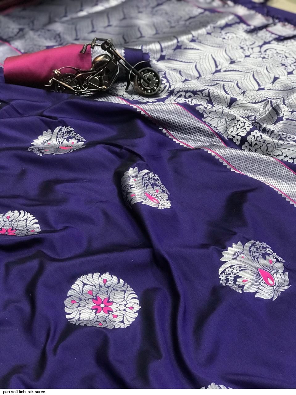 PARI SOFT LICHI SILK SAREE C