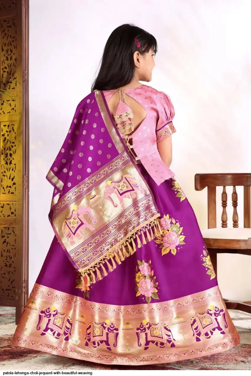 PATOLA LEHENGA CHOLI JEQUARD WITH BEAUTIFUL WEAVING 6