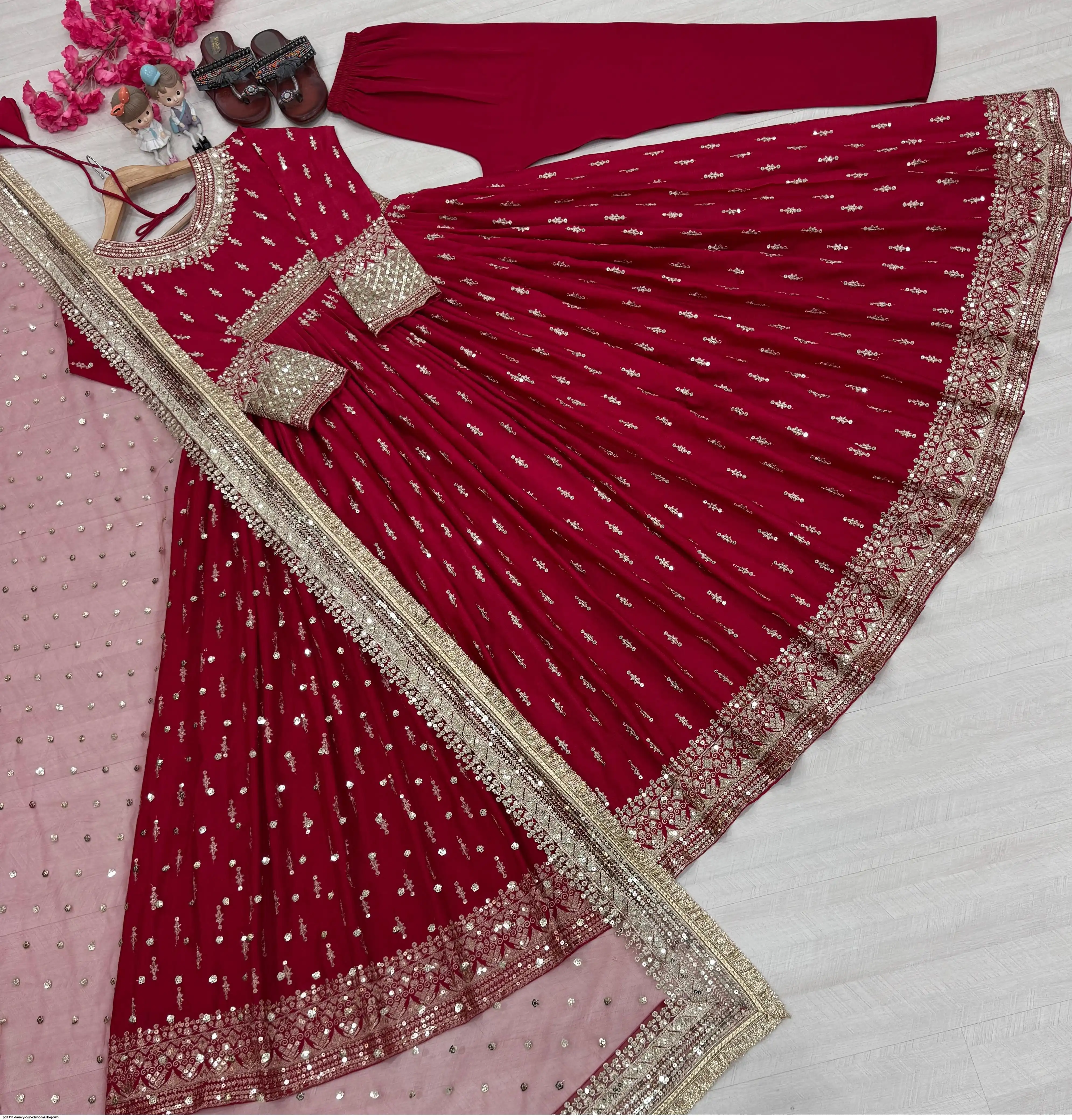 PD1111 HEAVY PUR CHINON SILK GOWN 1